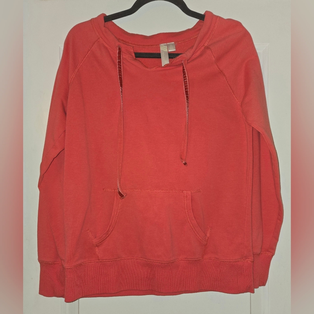 GreenTea Women's Coral Sweatshirt With Front Pocket Size Small